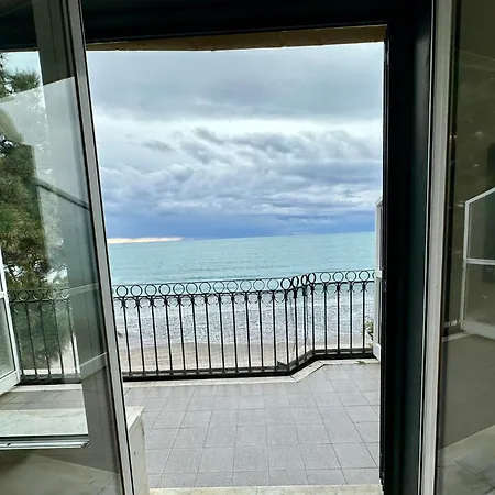 Bellavista Sul Mare 公寓 *